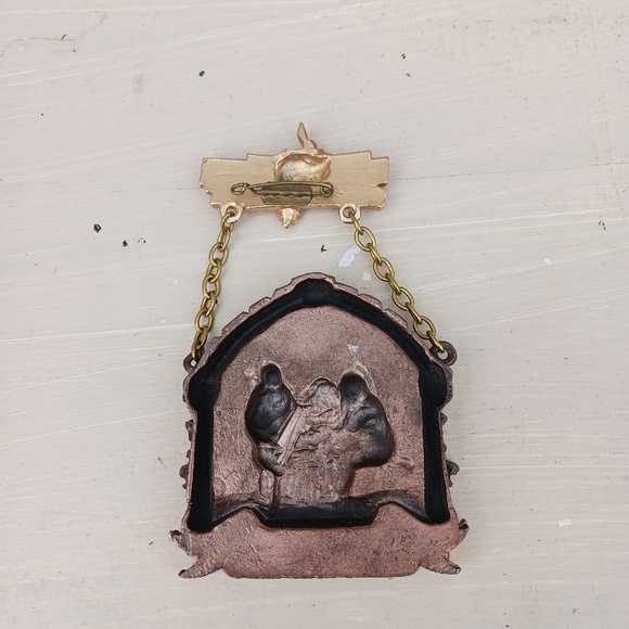 Rare German Metal 1978 6. IVV Wanderung TSV Armsheim-Schimsheim Pin Medal - Picture 2 of 6